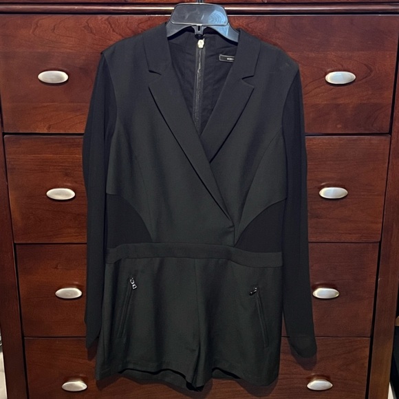 BCBG black sheer romper - Picture 4 of 6